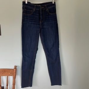 Express jeans, high rise cropped raw hem dark wash leggings, size 4